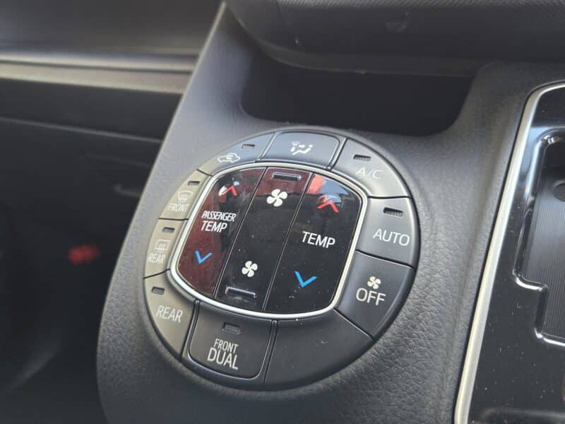 VOXY ヴォクシー ZS 【総合評価優良車】