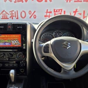 Jimny　ジムニー　ランドベンチャー【特別仕様車】【４ＷＤ】【カスタム】【ターボ車】