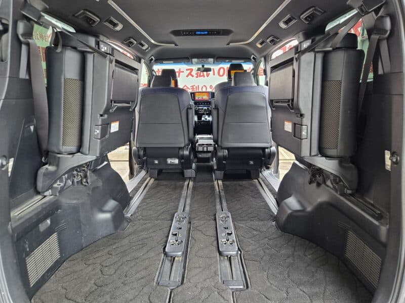 VELLFIRE ヴェルファイア ZAエディション ゴールデンアイズ 【カスタム】【特別仕様車】