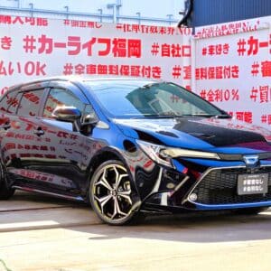 COROLLA TOURING カローラツーリング ハイブリッドW×B