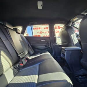 COROLLA TOURING カローラツーリング ハイブリッドW×B