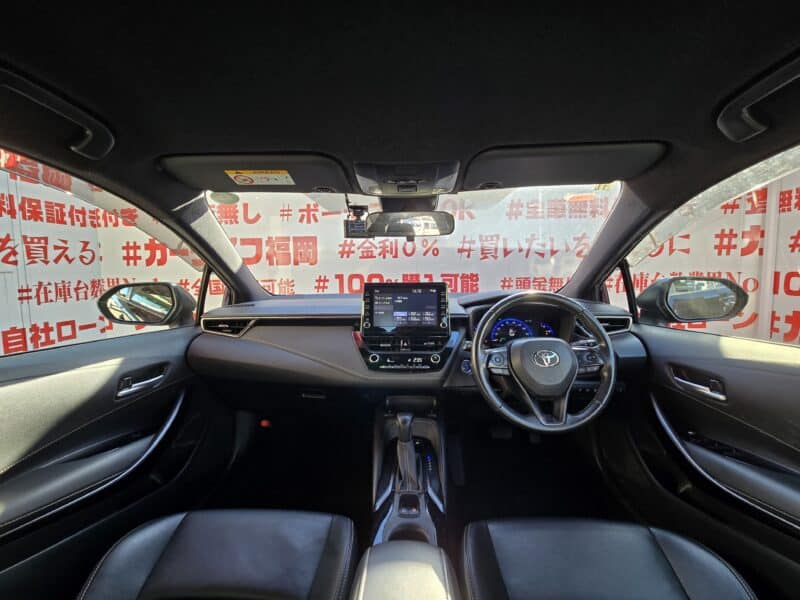 COROLLA TOURING カローラツーリング ハイブリッドW×B