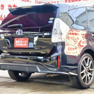 PRIUSα　プリウスα　Ｓ　【カスタム】【総合評価優良車】