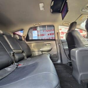 PRIUSα　プリウスα　Ｓ　【カスタム】【総合評価優良車】