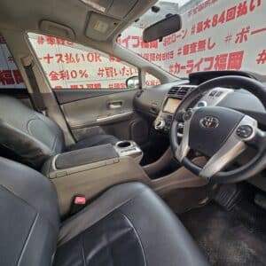 PRIUSα　プリウスα　Ｓ　【カスタム】【総合評価優良車】