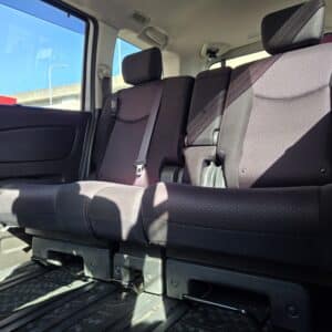 SERENA　セレナ　ハイウェイスター S-HYBRID Vセレクション　【特別仕様車】