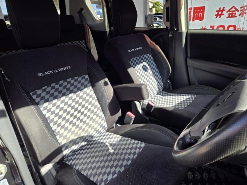 SOLIO ソリオ ブラック&ホワイトⅡ【特別仕様車】【総合評価優良車】