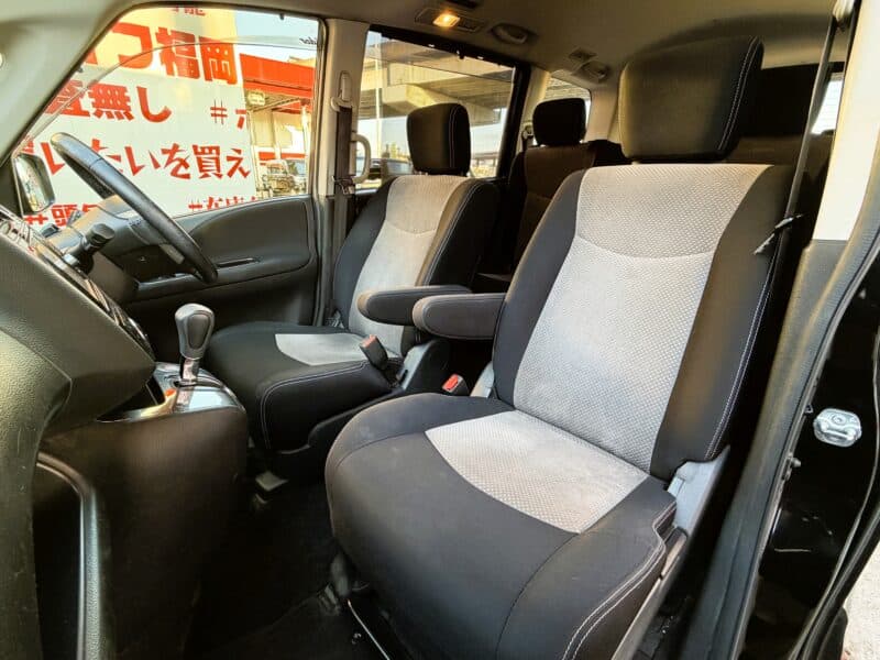 SERENA セレナ ライダー ブラックライン S-HYBRID 【総合評価優良車】【特別仕様車】