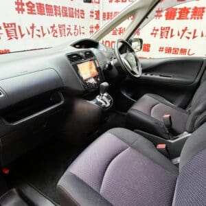 SERENA セレナ ハイウェイスター S-HYBRID Vセレクション【総合評価優良車】【特別仕様車】