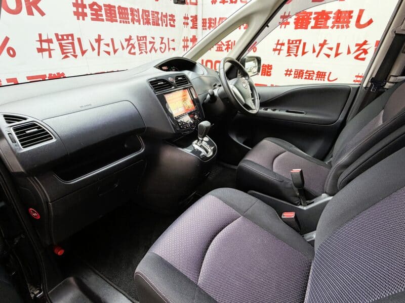 SERENA セレナ ハイウェイスター S-HYBRID Vセレクション【総合評価優良車】【特別仕様車】