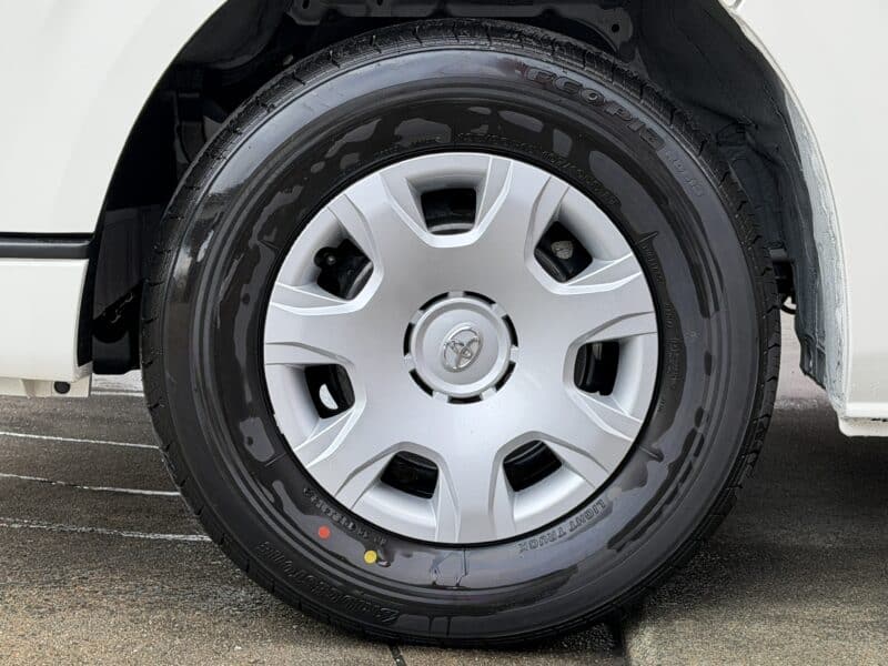 HIACE ハイエース ロング DX GLパッケージ 【登録済未使用】