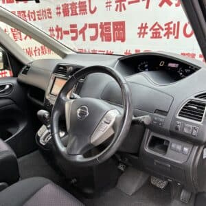 SERENA セレナ ハイウェイスターVセレクション【特別仕様車】