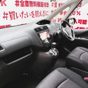 SERENA セレナ ハイウェイスターVセレクション【特別仕様車】