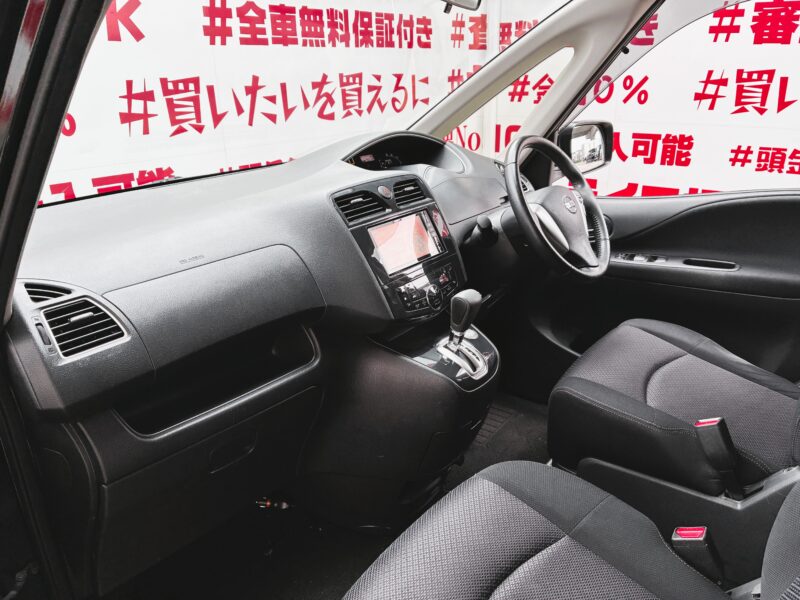 SERENA セレナ ハイウェイスターVセレクション【特別仕様車】