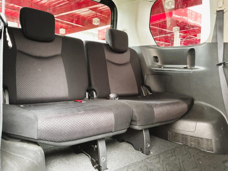 SERENA セレナ ハイウェイスターVセレクション【特別仕様車】