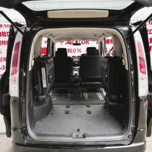 SERENA セレナ ハイウェイスターVセレクション【特別仕様車】