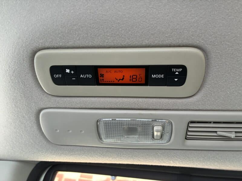 SERENA セレナ ハイウェイスターVセレクション【特別仕様車】