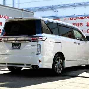 ELGRAND エルグランド ライダーブラックライン黒 本革シート【特別仕様車】