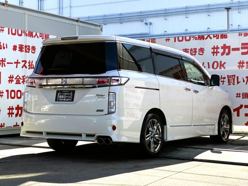 ELGRAND エルグランド ライダーブラックライン黒 本革シート【特別仕様車】