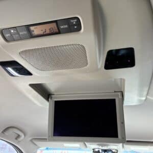 ELGRAND エルグランド ライダーブラックライン黒 本革シート【特別仕様車】