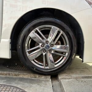 ELGRAND エルグランド ライダーブラックライン黒 本革シート【特別仕様車】