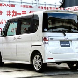 TANTO　CUSTOM　タントカスタムRS