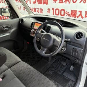 TANTO　CUSTOM　タントカスタムRS