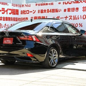LEXUS　レクサス　IS300h　Fスポーツ