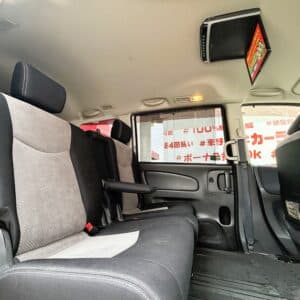 SERENA　セレナ　ライダー　Jパッケージ【特別仕様車】