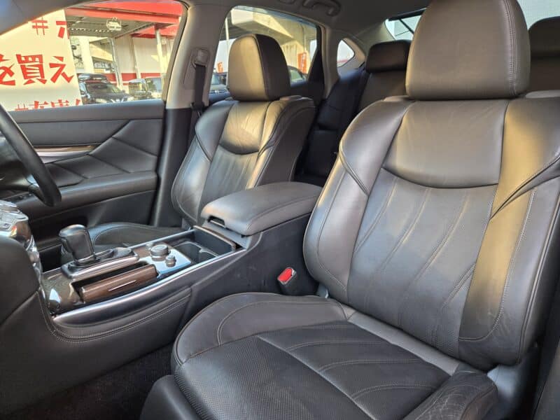 FUGA フーガハイブリッド VIPパッケージ 【総合評価優良車】