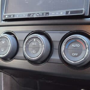 IMPREZA SPORT　インプレッサスポーツ　1.6-L