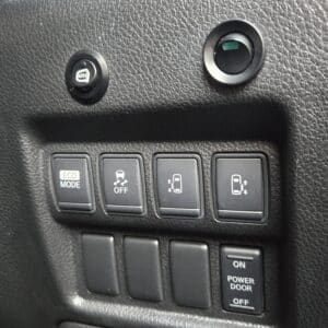 ELGRAND　エルグランド　250ハイウェイスター 【総合評価優良車】