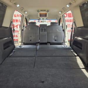 ELGRAND エルグランド ライダー黒クロスシート仕様マニュアルシート 【特別仕様車】