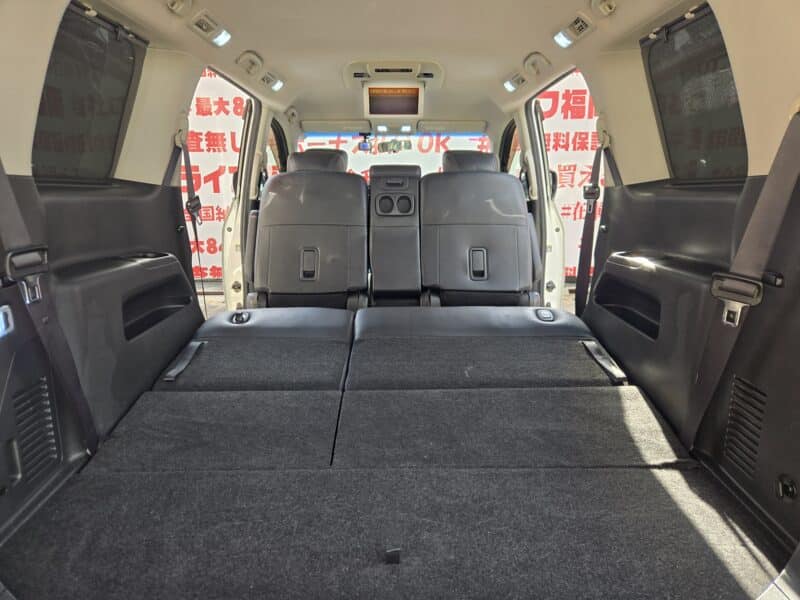 ELGRAND エルグランド ライダー黒クロスシート仕様マニュアルシート 【特別仕様車】