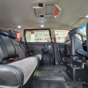 ELGRAND エルグランド ライダー黒クロスシート仕様マニュアルシート 【特別仕様車】