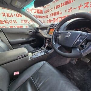 CROWN　クラウン　2.5アスリートアニバーサリーエディション【カスタム】【特別仕様車】