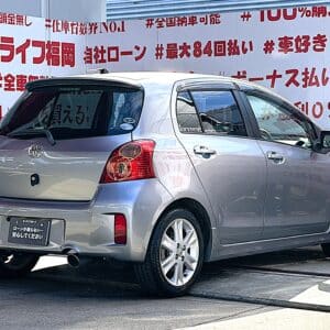 VITZ　ヴィッツ　RS【ユーザー買取車】
