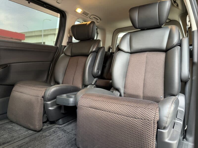 ELGRAND エルグランド 250ハイウェスター