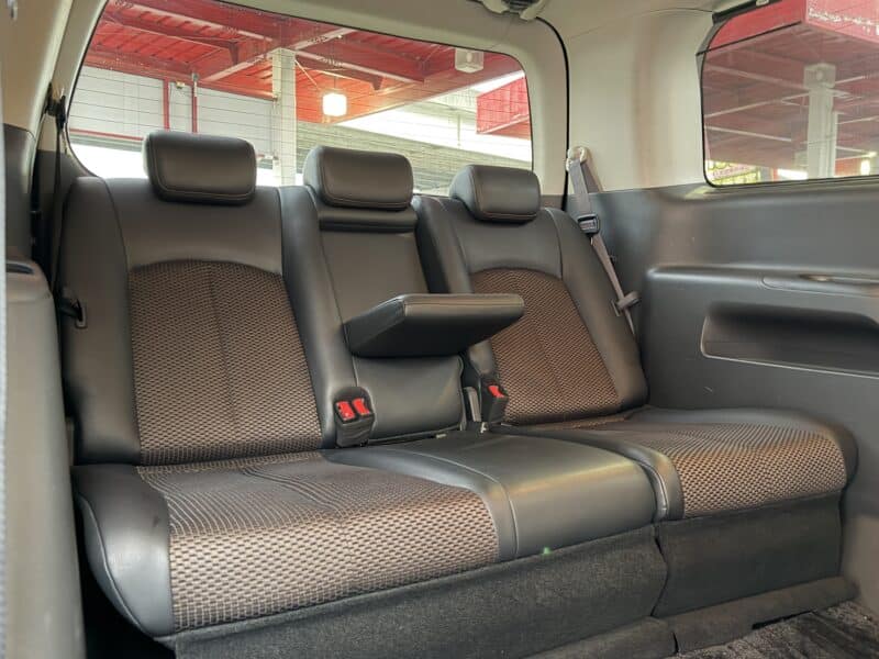 ELGRAND エルグランド 250ハイウェスター