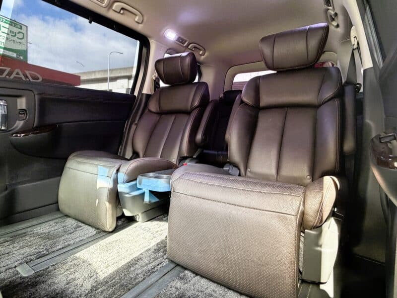 ELGRAND エルグランド 350ハイウェイスター プレミアム【総合評価優良車】【カスタム】