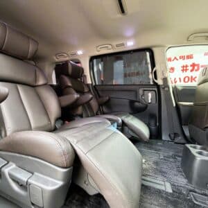 ELGRAND エルグランド 350ハイウェイスター プレミアム【総合評価優良車】【カスタム】