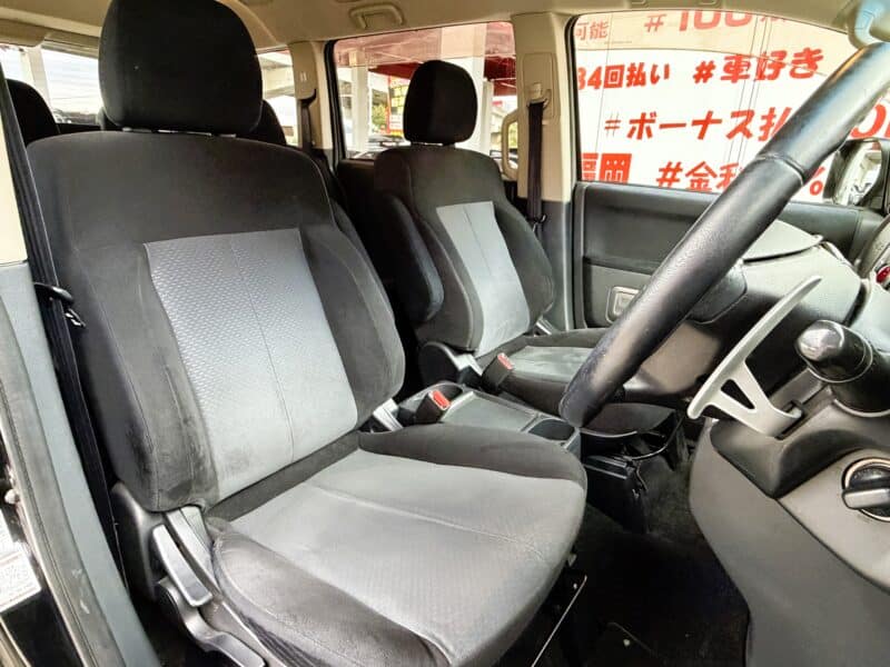 DELICA デリカ D5 Gナビパッケージ【総合評価優良車】【4WD】