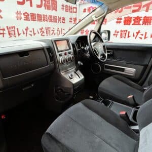 DELICA　デリカ D5　Gナビパッケージ【総合評価優良車】【４ＷＤ】