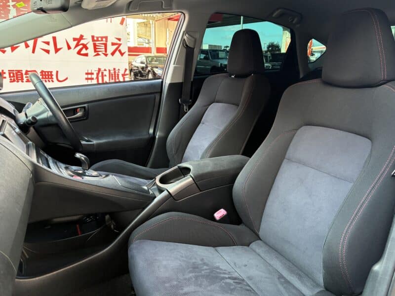 PRIUS プリウス SツーリングセレクションG’s【特別仕様車】【総合評価優良車】