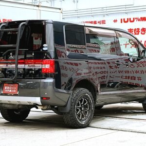 DELICA　デリカ D5　Gナビパッケージ【４ＷＤ】【カスタム】【総合評価優良車】