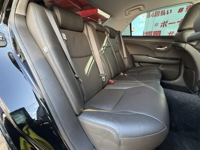 CROWN クラウン2.5アスリート ナビパッケージ【カスタム】【車検2年付】