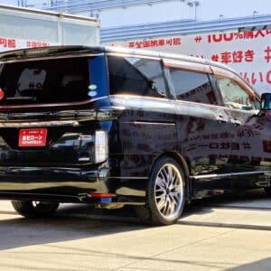ELGRAND　エルグランド　250ハイウェイスターアーバンクロム【カスタム】【特別仕様車】【総合評価優良車】