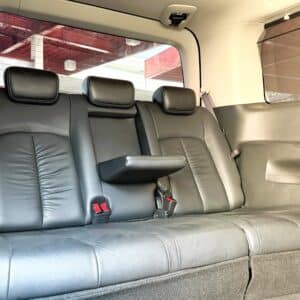 ELGRAND エルグランド　ライダー　黒本革シート仕様マニュアルシート【特別仕様車】【カスタム】