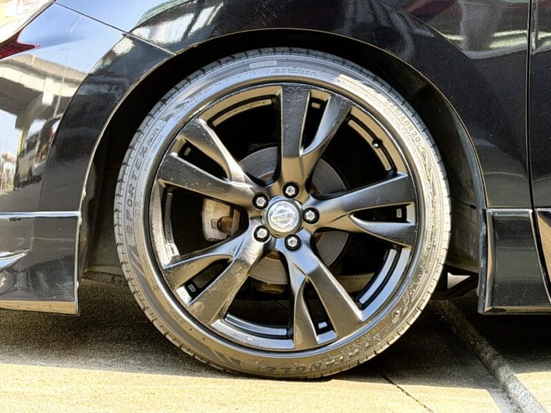 ELGRAND エルグランド ライダー 黒本革シート仕様マニュアルシート【特別仕様車】【カスタム】