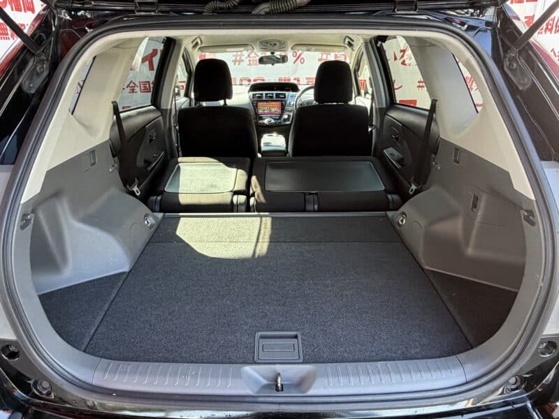 PRIUSα プリウスα S チューンブラック【特別仕様車】【車検2年付】